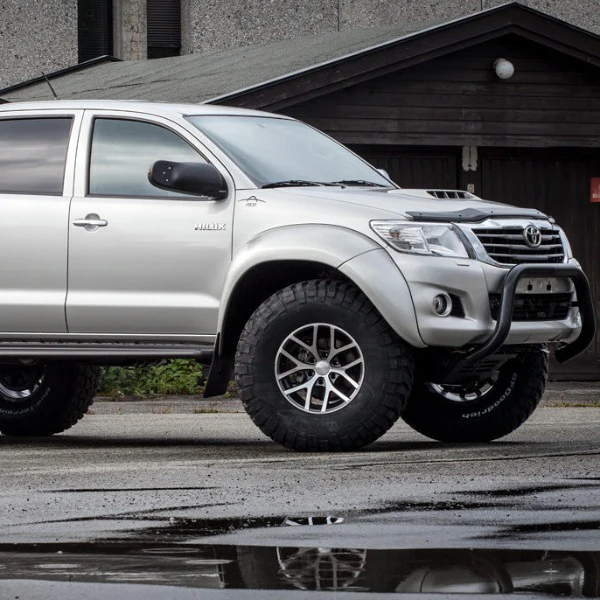 Toyota Hilux MK7 (2011-2016) AT37 Conversion - Image 5