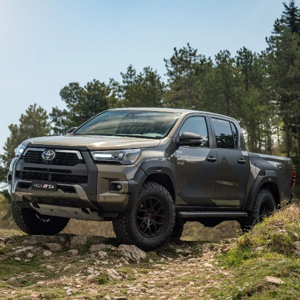 Toyota Hilux AT33 Conversion - Image 3